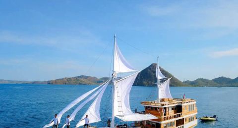 Exotic Luxury Yacht Holidays in Indonesia: Explore Paradise on the Water