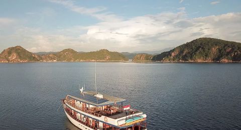 Best Cruise Accommodation Options in the Indonesian Archipelago