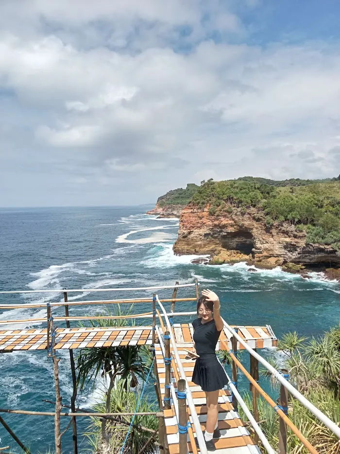 PANTAI TIMANG,jasa sewa jeep mandiri wisata timang (jmw adventure) 0