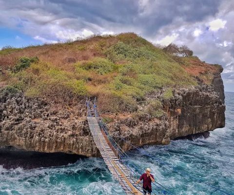 Pantai Sinden