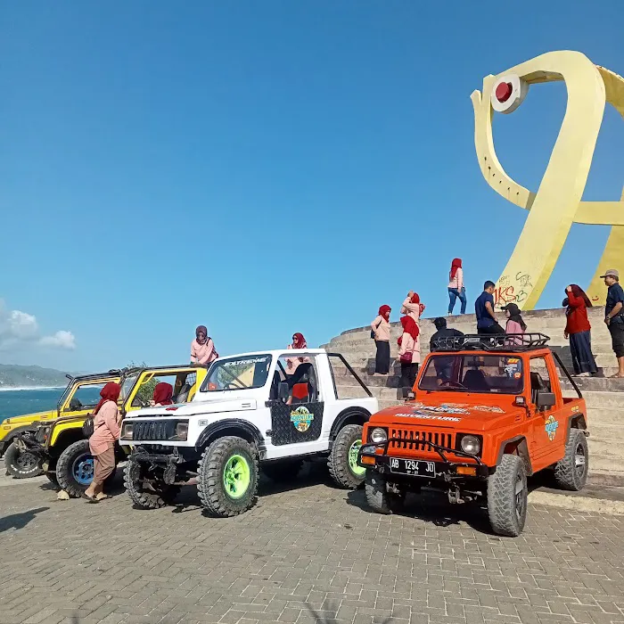 Jeep Wisata Pantai Sundak 1