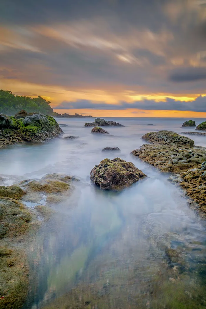 Lampu Suar Pantai Wediombo 6