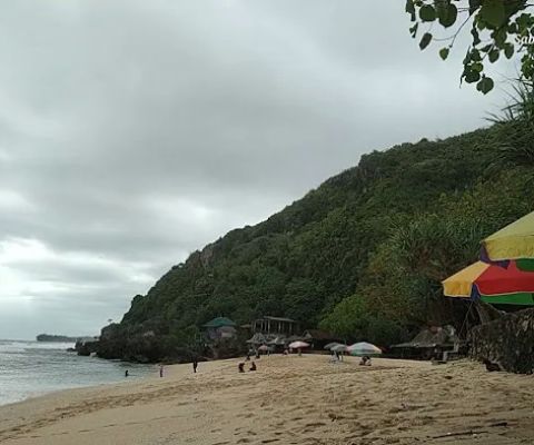 Pantai Pok Tunggal