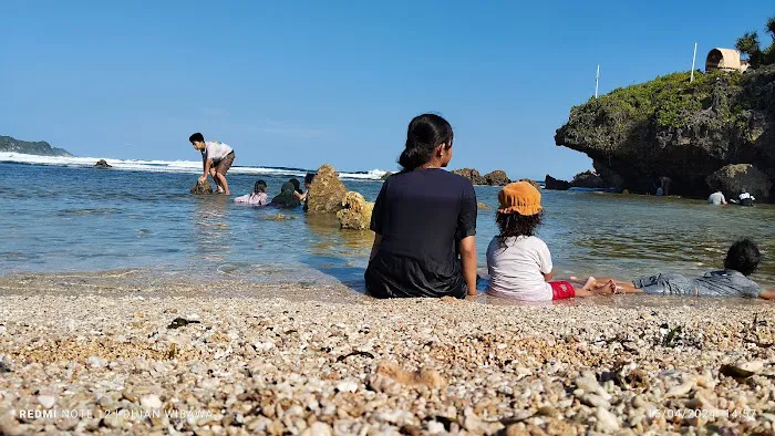 Pantai Krakal 5