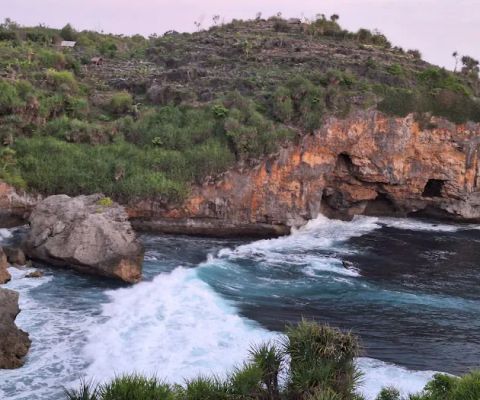 Pantai Widodaren