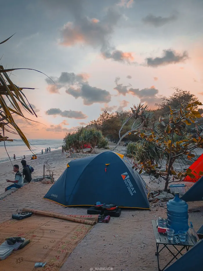 Pantai Watu Kodok 3