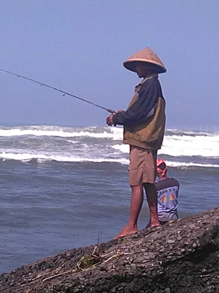 Pantai Roro Inten Pagak Ngombol 8