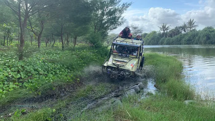 Jeep Wisata Glagah JEWIGA 0