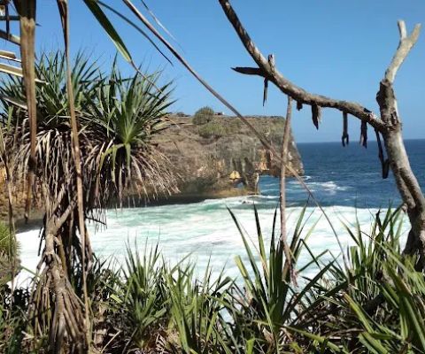 Njanganan Beach