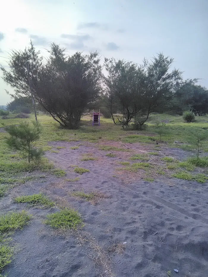 Jatikontal Beach 7