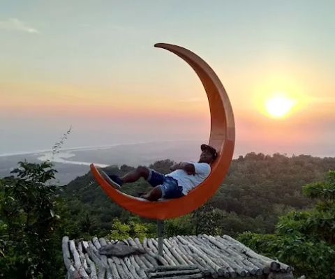 PUNCAK GOA JEPANG