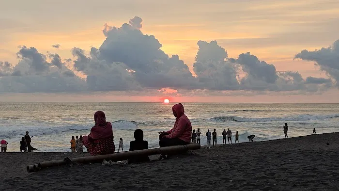 Pantai Mlarangan Asri 6