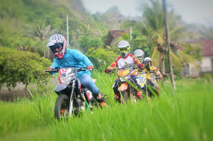 WISATA TRAIL PARANGTRITIS 0