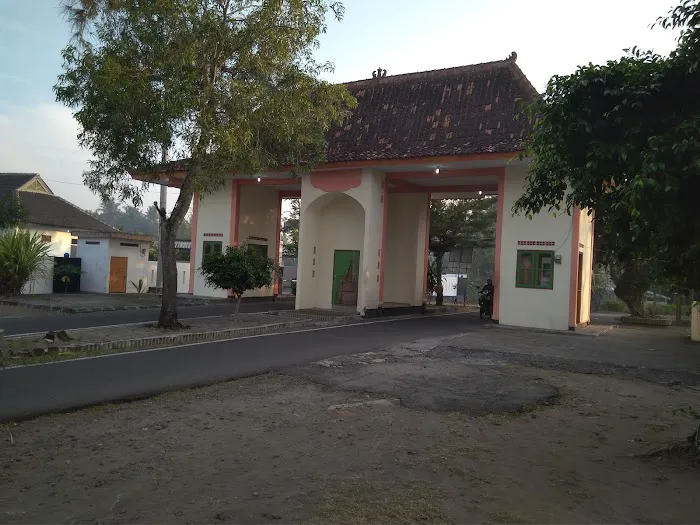 Tempat Pemungutan Retribusi (TPR) Pantai Samas 8