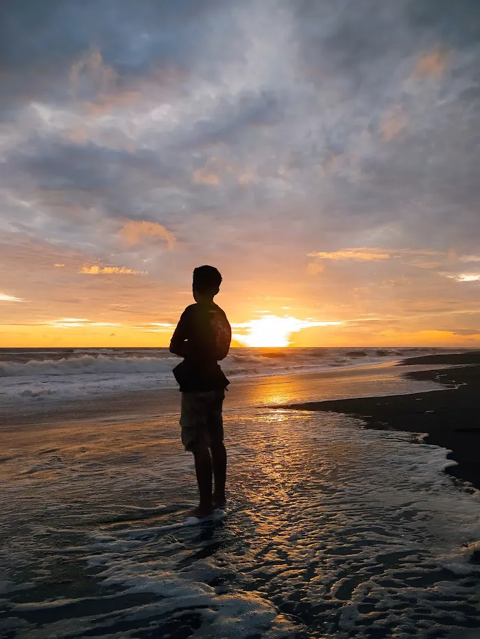 Pantai Segoro Kidul 3