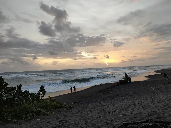 Cemara Sewu Beach 7