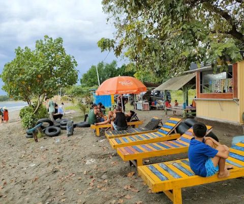 Karang Rata Beach