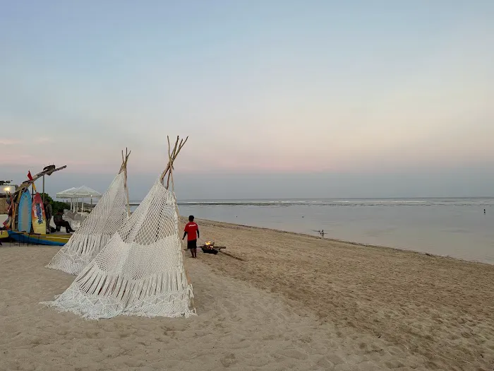 Pantai barong barong 2