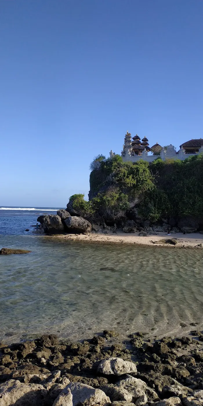 Teluk pantai geger 5