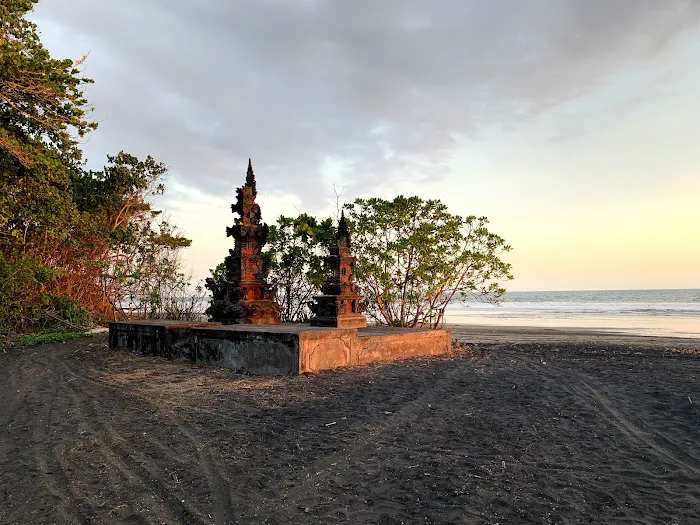 Pantai Pekutatan 2