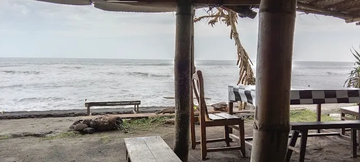 Pantai Batu Lumbang 2