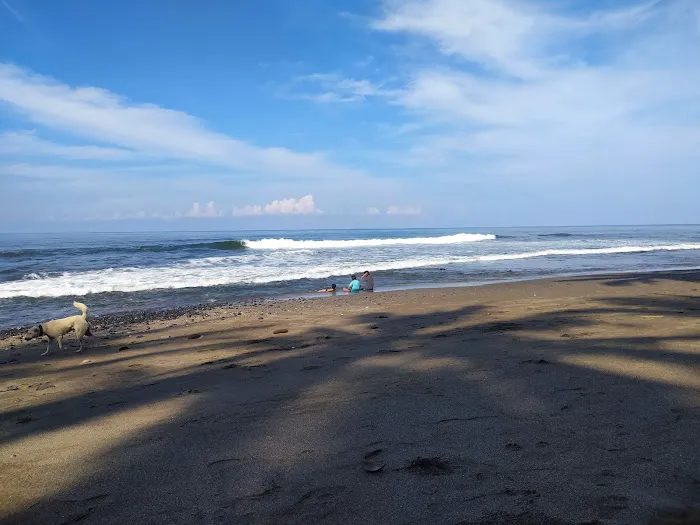 Pantai Batu Lumbang 1