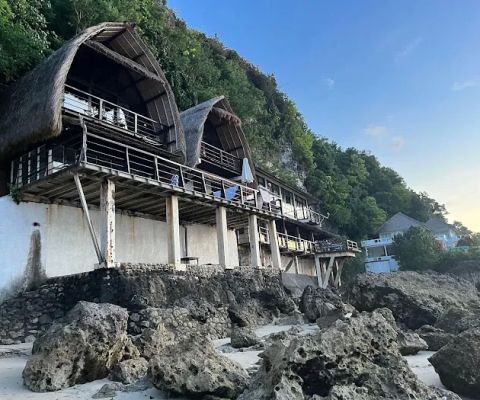 Pantai Pemutih