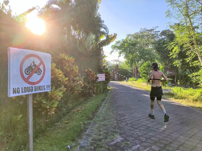 Motorcycle Shortcut Batu Mejan - Pererenan 1