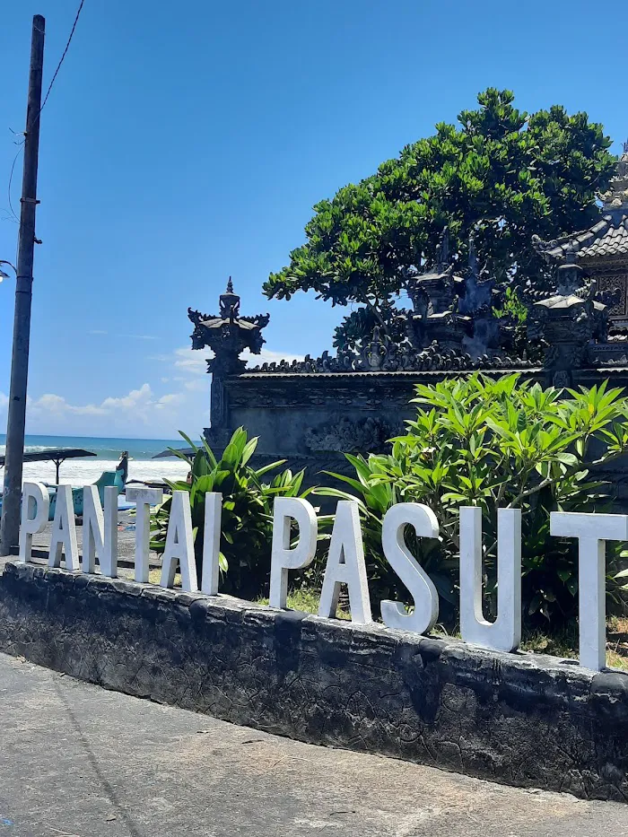 Pantai Pasut 1