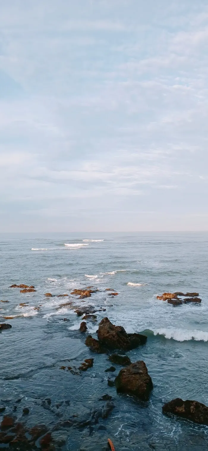 Pesisir pantai cemangi 5