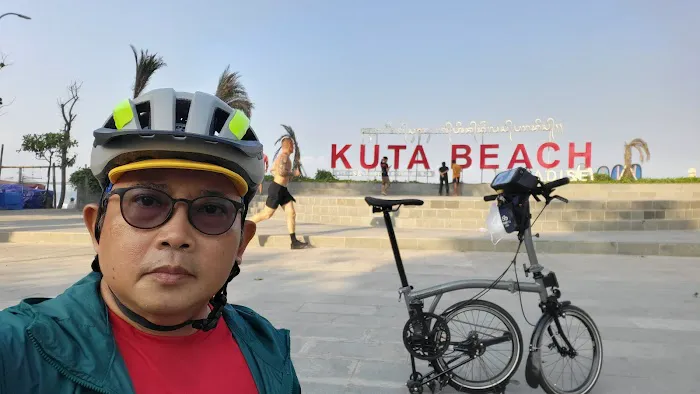 Letronas Kuta beach 8