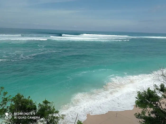 Gunung Payung Beach 7