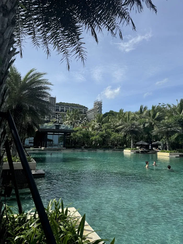 The Beach at Kempinski Hotel 5