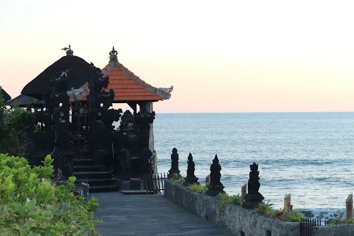 Sunset Beach Tanah Lot 5