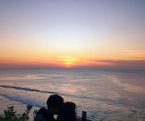 Tebing Pantai Balangan