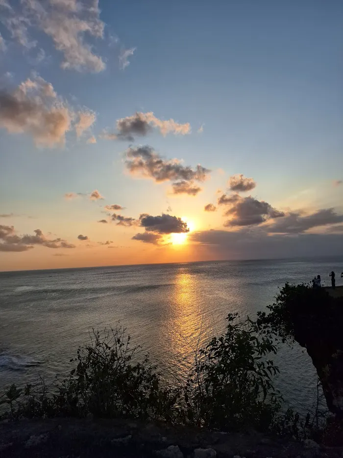 Tebing Pantai Balangan 1