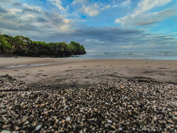 Pantai Kelecung 1