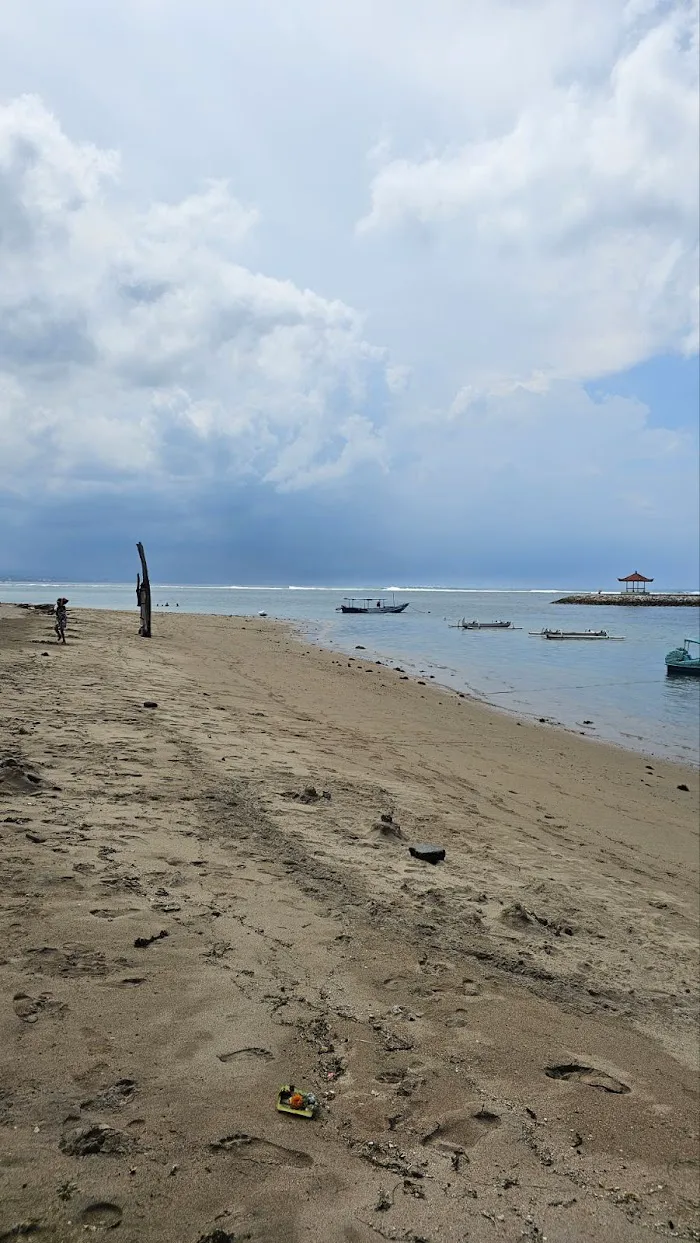 Karang Beach 8