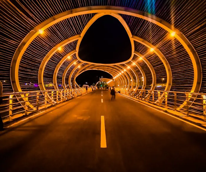 Jembatan Wisata Pantai Boom 1