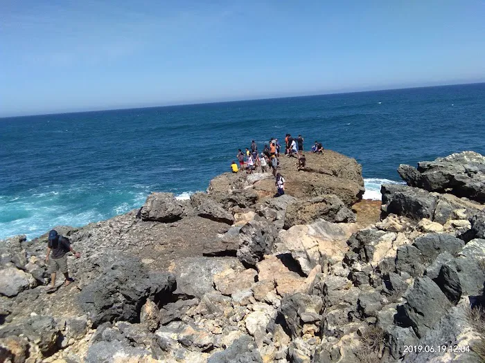 Watu Ngebros Beach 7