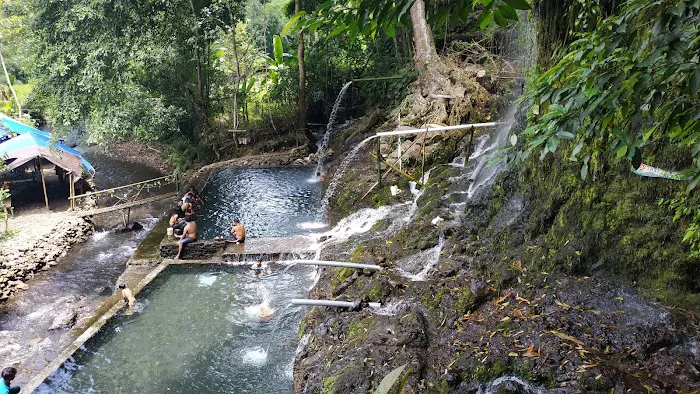 Pancor Kopong waterfall 2