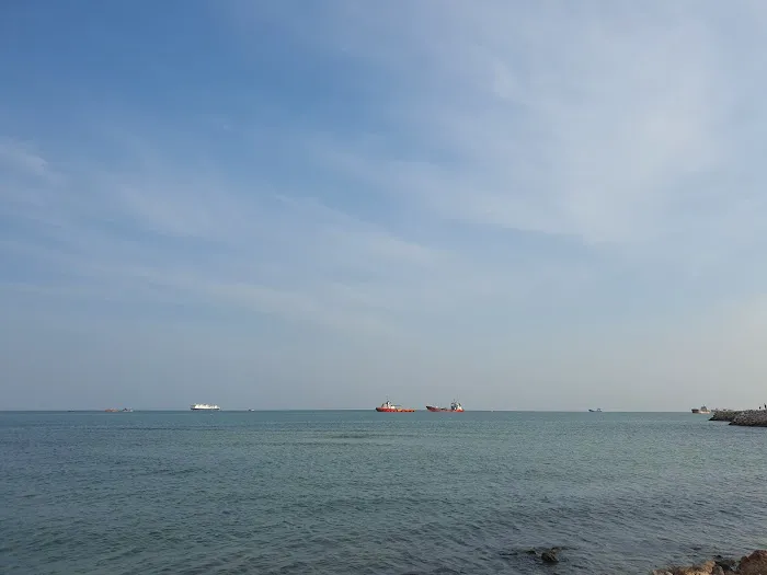 Pantai Kemantren 6