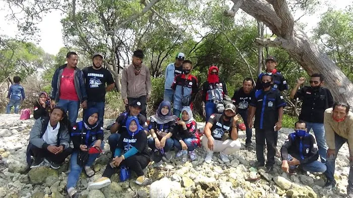 Pantai Wak Go Sop 0