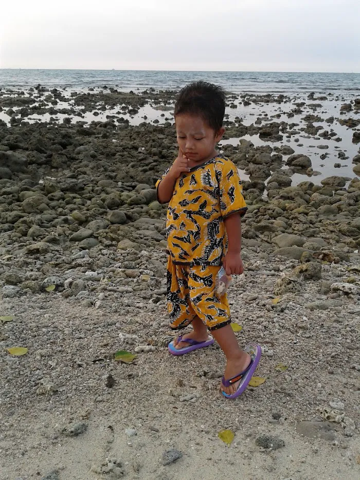 Pantai Wak Go Sop 9