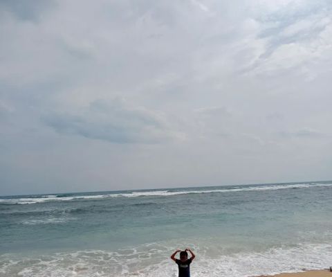 Pantai Balekambang ꦥꦼꦱꦶꦱꦶꦂꦧꦭꦺꦏꦩ꧀ꦧꦁ