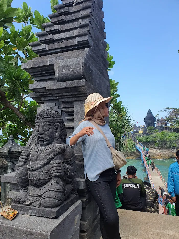 Pantai Balekambang ꦥꦼꦱꦶꦱꦶꦂꦧꦭꦺꦏꦩ꧀ꦧꦁ 7