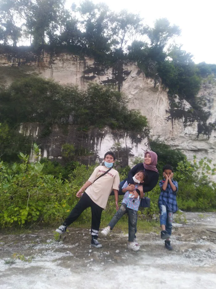 Gunung Kapur Suci 8