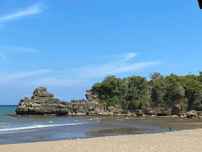 Pantai Serit 8