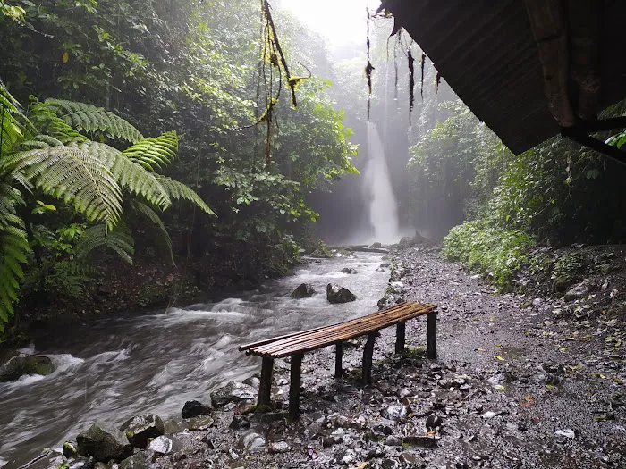 Air Terjun Telunjuk Raung 1