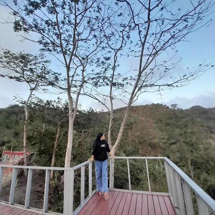 Rest Area Buwun Mas View 9